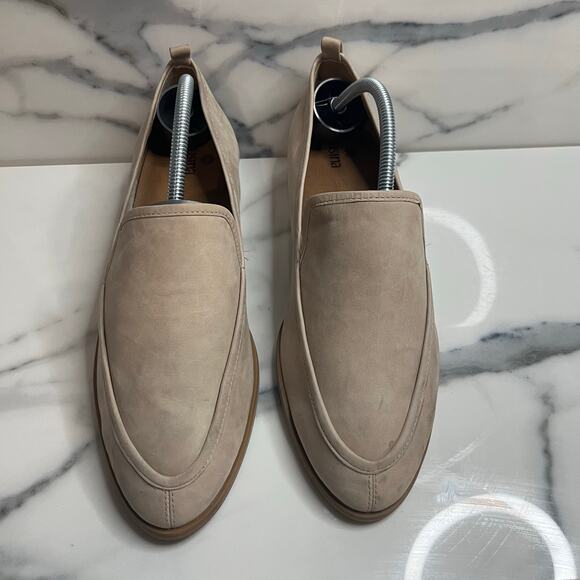 Susina Women's Beige Suede Neutral Classic Workwear Almond Toe Loafers Sz 8 - Picture 2 of 7